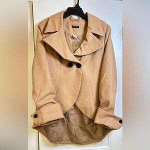 VENUS Camel Outerwear